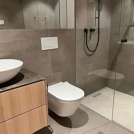 The Mountain Nest 아파트 *