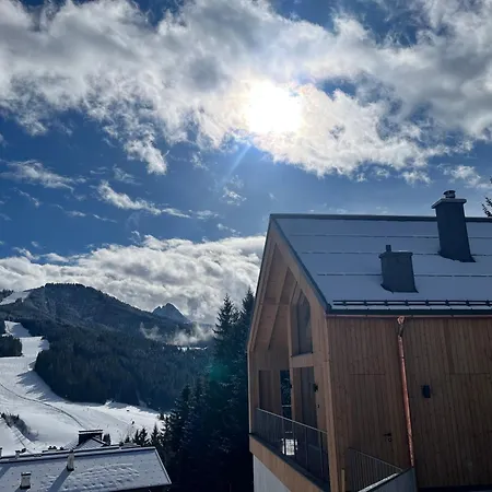 The Mountain Nest アパート *