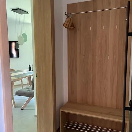 The Mountain Nest Apartman
