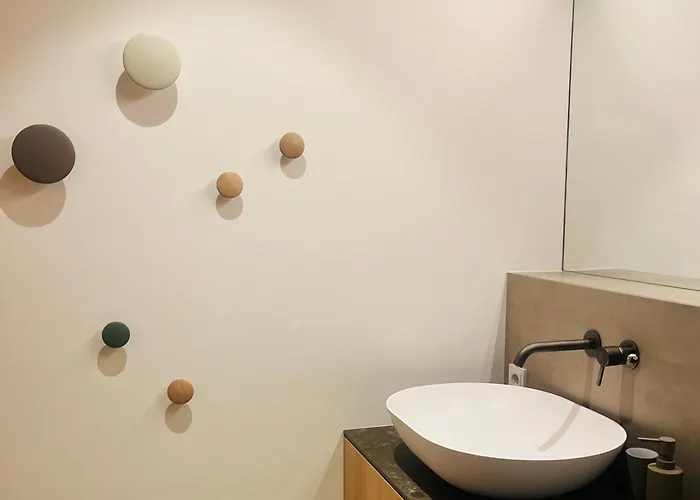 The Mountain Nest Apartment